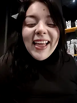 Snapshot of Chubbygrl20 chatting on November 7, 2025, 12:48 am Chubbygrl20 online show from November 7, 2025, 12:48 am