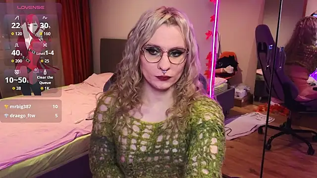 Snapshot of Lori_Myaf chatting on December 3, 2025, 2:27 pm Lori Myaf online show from December 3, 2025, 2:27 pm