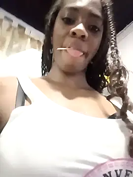 Shanelle   online show from November 27, 2025, 5:41 am