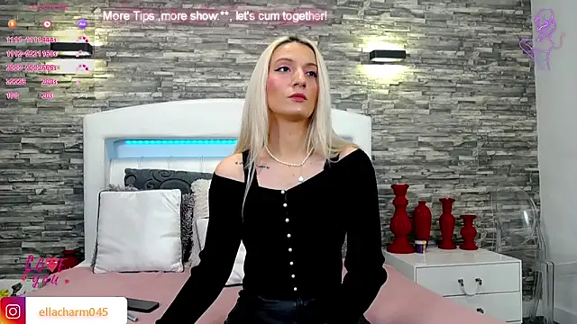 Snapshot of Ella_Charm chatting on March 15, 2025, 7:59 pm Ella Charm online show from March 15, 2025, 7:59 pm