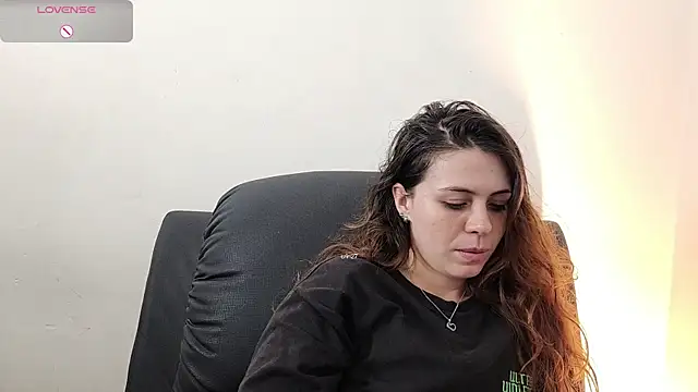 Snapshot of irinasweet27 chatting on October 18, 2025, 2:13 am irinasweet27 online show from October 18, 2025, 2:13 am