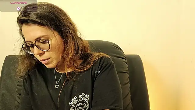 Snapshot of irinasweet27 chatting on November 6, 2025, 1:20 am irinasweet27 online show from November 6, 2025, 1:20 am