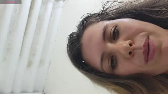 Snapshot of irinasweet27 chatting on November 2, 2025, 1:10 am irinasweet27 online show from November 2, 2025, 1:10 am