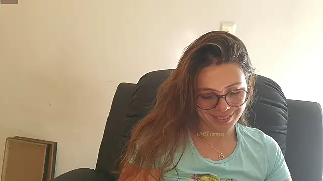 Snapshot of irinasweet27 chatting on March 9, 2025, 1:37 pm irinasweet27 online show from March 9, 2025, 1:37 pm