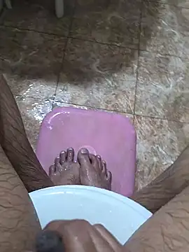 surfer fun29 online show from March 10, 2025, 3:45 am