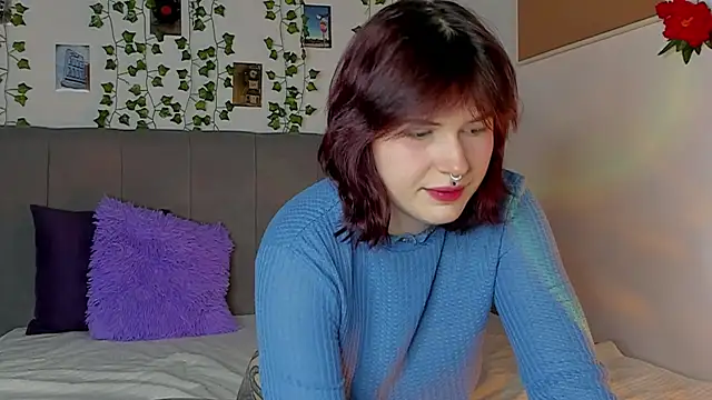 Snapshot of miss_Lizzy chatting on February 11, 2025, 4:22 am miss Lizzy online show from February 11, 2025, 4:22 am