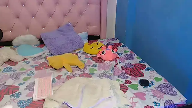 sexycandy07 online show from September 28, 2025, 12:06 am