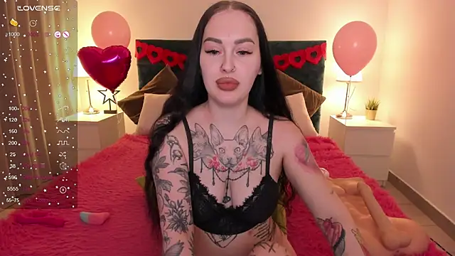 Snapshot of missAngellina chatting on February 20, 2025, 1:57 am missAngellina online show from February 20, 2025, 1:57 am
