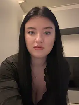 Angela Fosterr online show from October 17, 2025, 4:20 pm