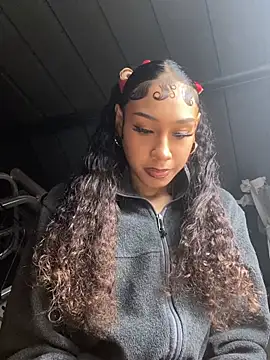 Snapshot of badbaby187 chatting on February 13, 2026, 3:56 pm badbaby187 online show from February 13, 2026, 3:56 pm