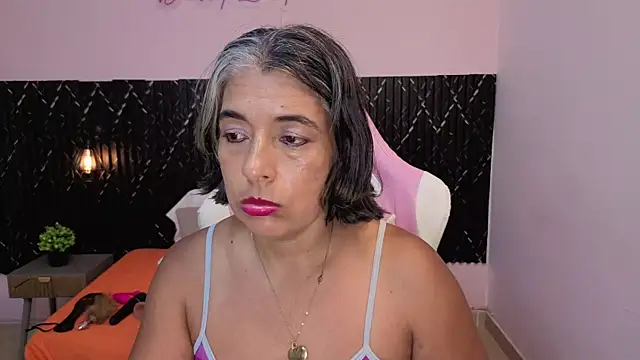 Snapshot of tammy_lynn69 chatting on April 21, 2026, 6:03 pm tammy lynn69 online show from April 21, 2026, 6:03 pm