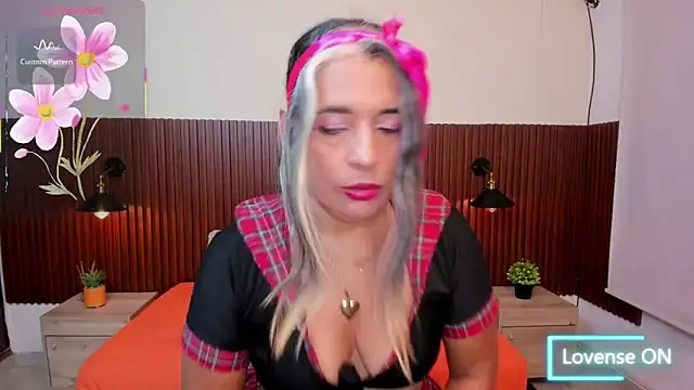 tammy lynn69 online show from October 31, 2025, 6:04 pm