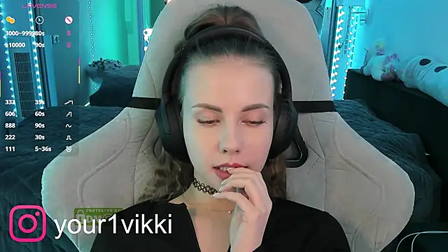 Vikki Cheese online show from February 17, 2025, 6:17 pm