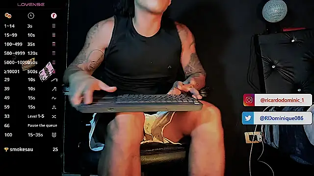 Snapshot of FuckHardlove chatting on January 12, 2026, 11:42 pm FuckHardlove online show from January 12, 2026, 11:42 pm