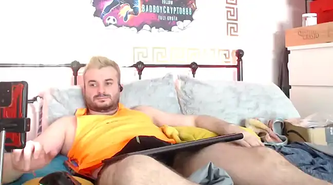 erotico69xxx online show from March 4, 2025, 11:00 pm