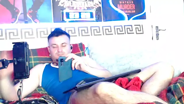 erotico69xxx online show from January 5, 2026, 11:30 pm