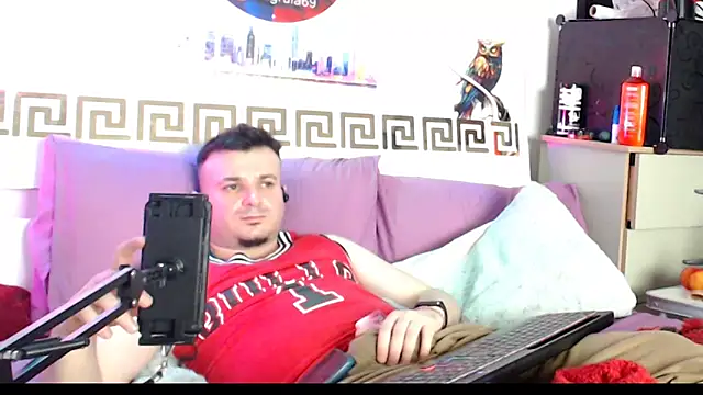 Snapshot of erotico69xxx chatting on April 19, 2026, 1:06 am erotico69xxx online show from April 19, 2026, 1:06 am