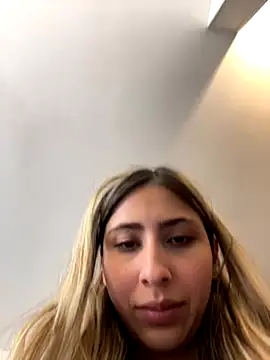 Ameellie online show from November 2, 2025, 3:50 pm