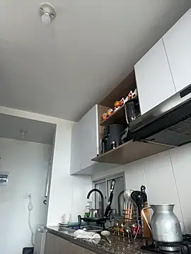 Ameellie online show from March 19, 2026, 3:12 pm