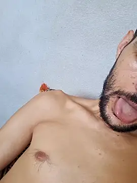 Snapshot of motanjer chatting on October 4, 2025, 1:56 pm motanjer online show from October 4, 2025, 1:56 pm