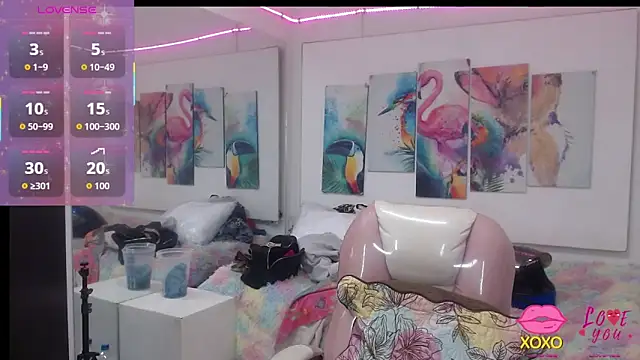 alegriamartinez online show from October 27, 2025, 7:04 pm