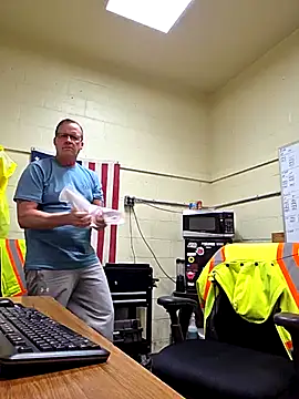 Cockrub1 online show from March 4, 2025, 12:33 pm