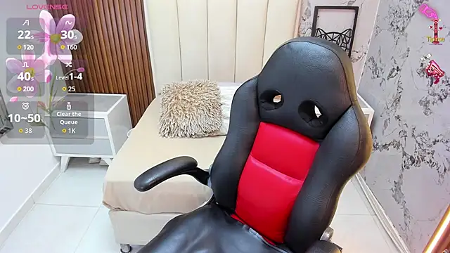 Snapshot of MILEY_JOAS2 chatting on January 9, 2026, 12:23 pm MILEY JOAS2 online show from January 9, 2026, 12:23 pm