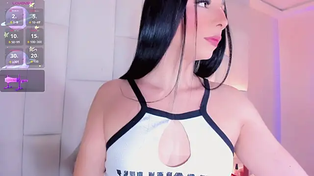 Snapshot of andrea_alvarz chatting on March 2, 2026, 5:19 am andrea alvarz online show from March 2, 2026, 5:19 am