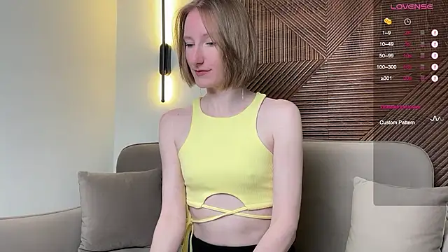 MonikaBos online show from January 18, 2026, 9:18 pm