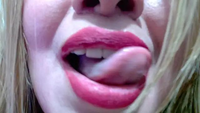 Snapshot of isabellacen chatting on July 1, 2026, 3:18 am isabellacen online show from July 1, 2026, 3:18 am