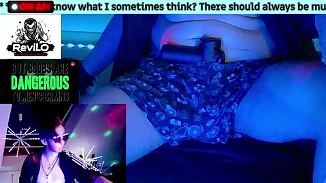 RevilO1180 online show from April 18, 2026, 7:07 pm