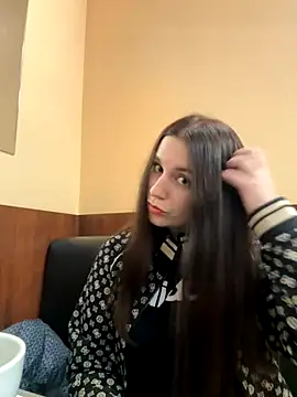 Teylor Love online show from October 10, 2025, 2:18 pm