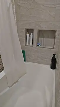 bigdeal698 online show from January 14, 2026, 7:12 am