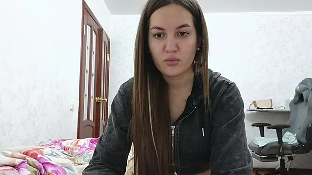 Nelly Fischer online show from January 16, 2025, 2:08 pm