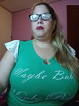 EllisW8 online show from May 16, 2026, 10:36 am