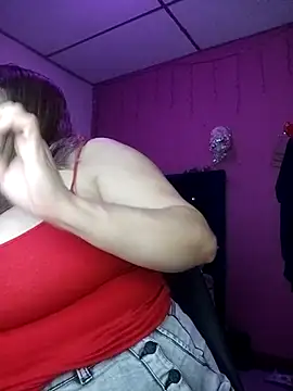 EllisW8 online show from October 15, 2025, 10:45 am