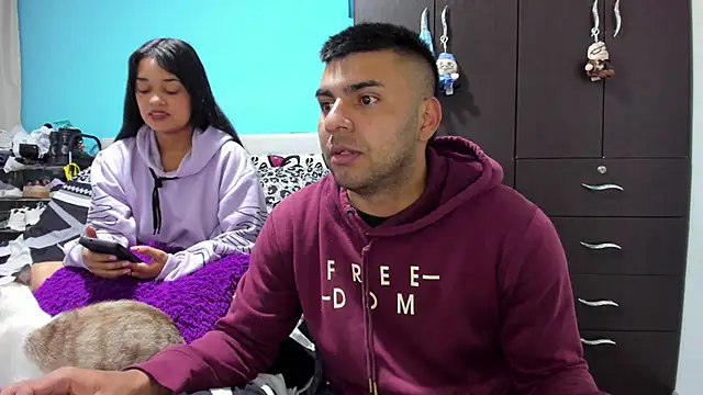 Snapshot of 2ScarletandRyan8 chatting on February 26, 2026, 10:04 am 2ScarletandRyan8 online show from February 26, 2026, 10:04 am