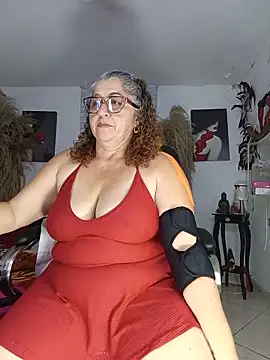 evelin hott online show from June 5, 2026, 3:00 am