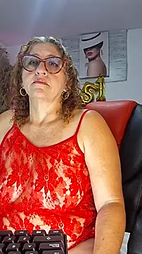 Snapshot of evelin_hott chatting on October 4, 2025, 2:46 am evelin hott online show from October 4, 2025, 2:46 am