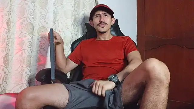 HomeAloneK online show from May 29, 2026, 8:04 pm