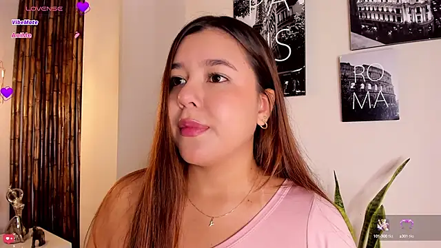 Snapshot of Aria_Reid chatting on September 10, 2025, 12:15 pm Aria Reid online show from September 10, 2025, 12:15 pm