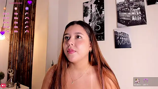 Snapshot of Aria_Reid chatting on September 11, 2025, 12:16 pm Aria Reid online show from September 11, 2025, 12:16 pm