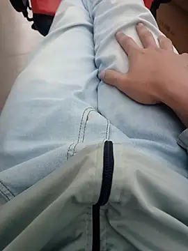 Brutao  online show from September 25, 2025, 5:08 pm