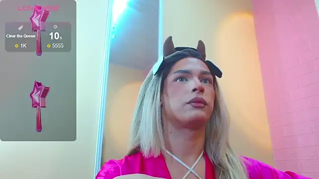 Snapshot of Mike_Nourr chatting on September 27, 2025, 5:02 am Mike Nourr online show from September 27, 2025, 5:02 am