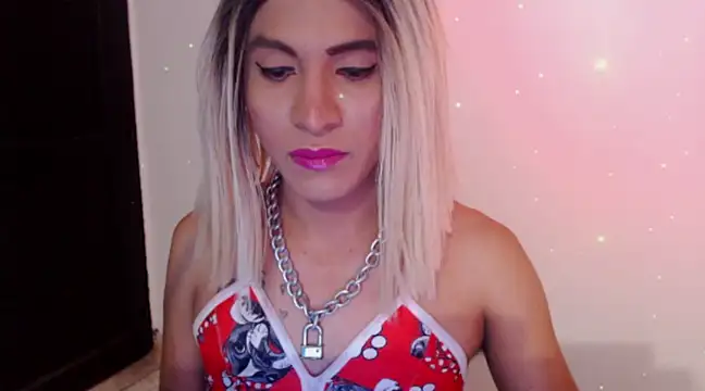 Snapshot of HugeDanex chatting on January 14, 2025, 6:02 am HugeDanex online show from January 14, 2025, 6:02 am