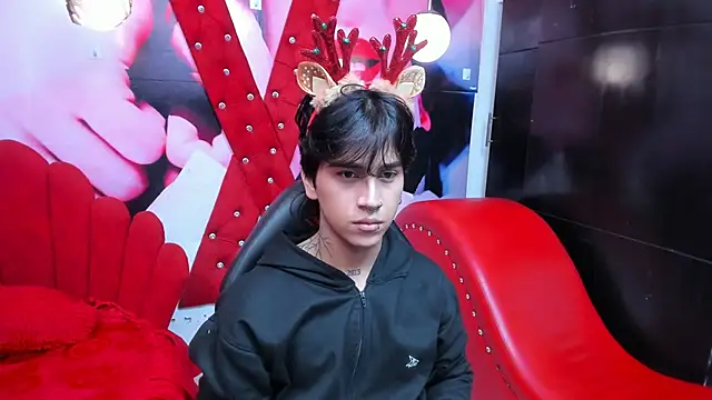 alex 477 online show from December 16, 2025, 11:36 am