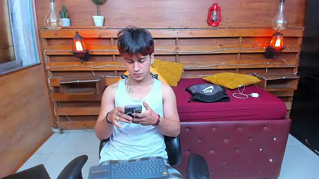 alex 477 online show from September 19, 2025, 11:47 am