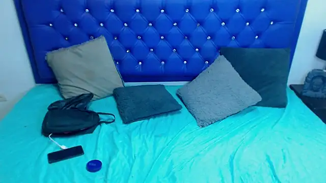 Snapshot of kiwii_nasty chatting on February 27, 2026, 11:59 pm kiwii nasty online show from February 27, 2026, 11:59 pm