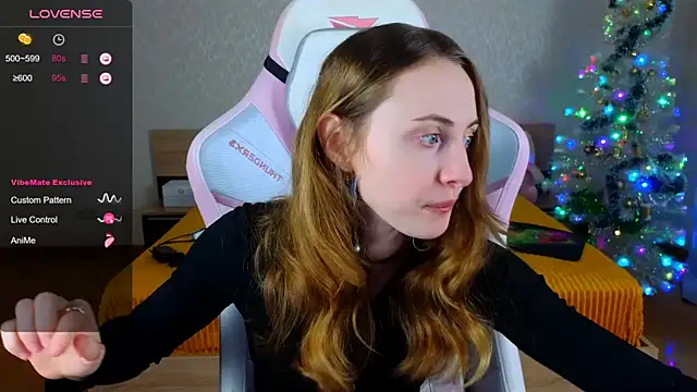 Snapshot of Cowell_Adelina chatting on January 10, 2026, 9:26 am Cowell Adelina online show from January 10, 2026, 9:26 am