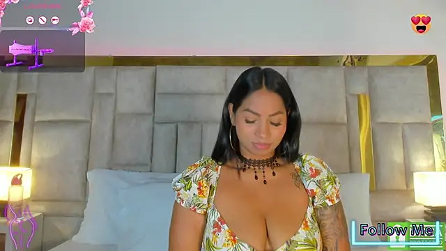 Miss Abigail  online show from March 22, 2025, 3:53 pm